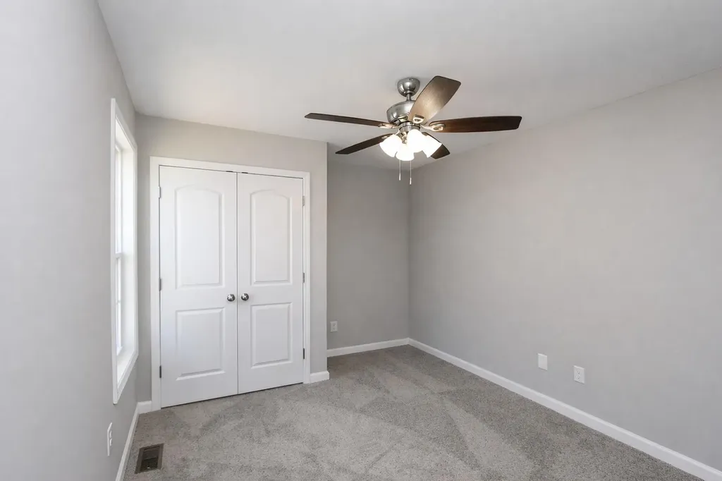 202 Charles Carr Drive Harrodsburg KY 40330