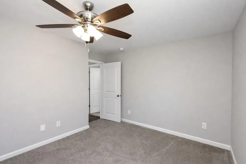 202 Charles Carr Drive Harrodsburg KY 40330