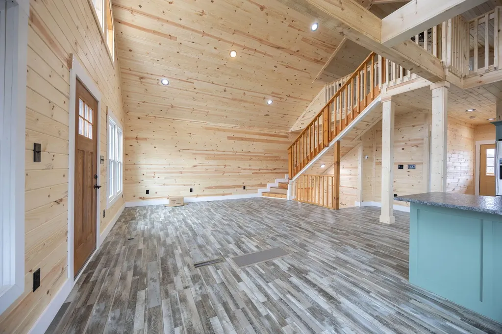 433 Woodlands Way Russell Springs KY 42642