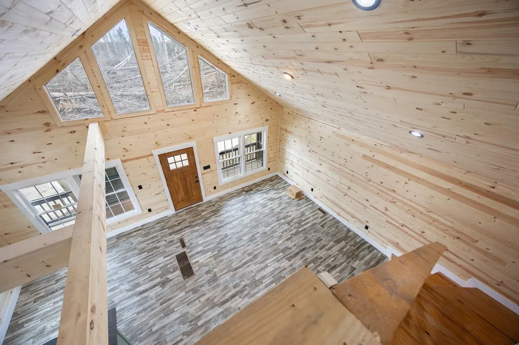 433 Woodlands Way Russell Springs KY 42642