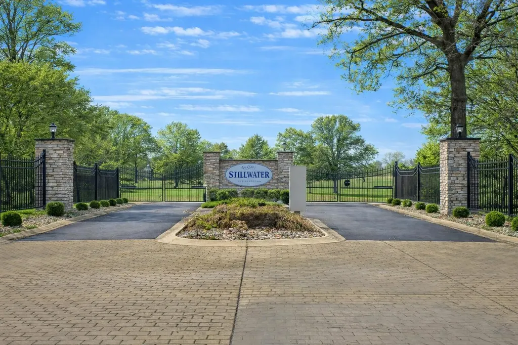 433 Woodlands Way Russell Springs KY 42642