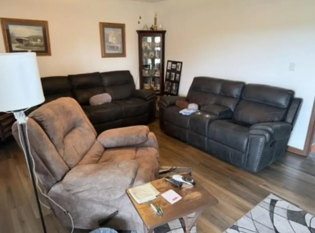 1566 U.s. 460 Frenchburg KY 40322