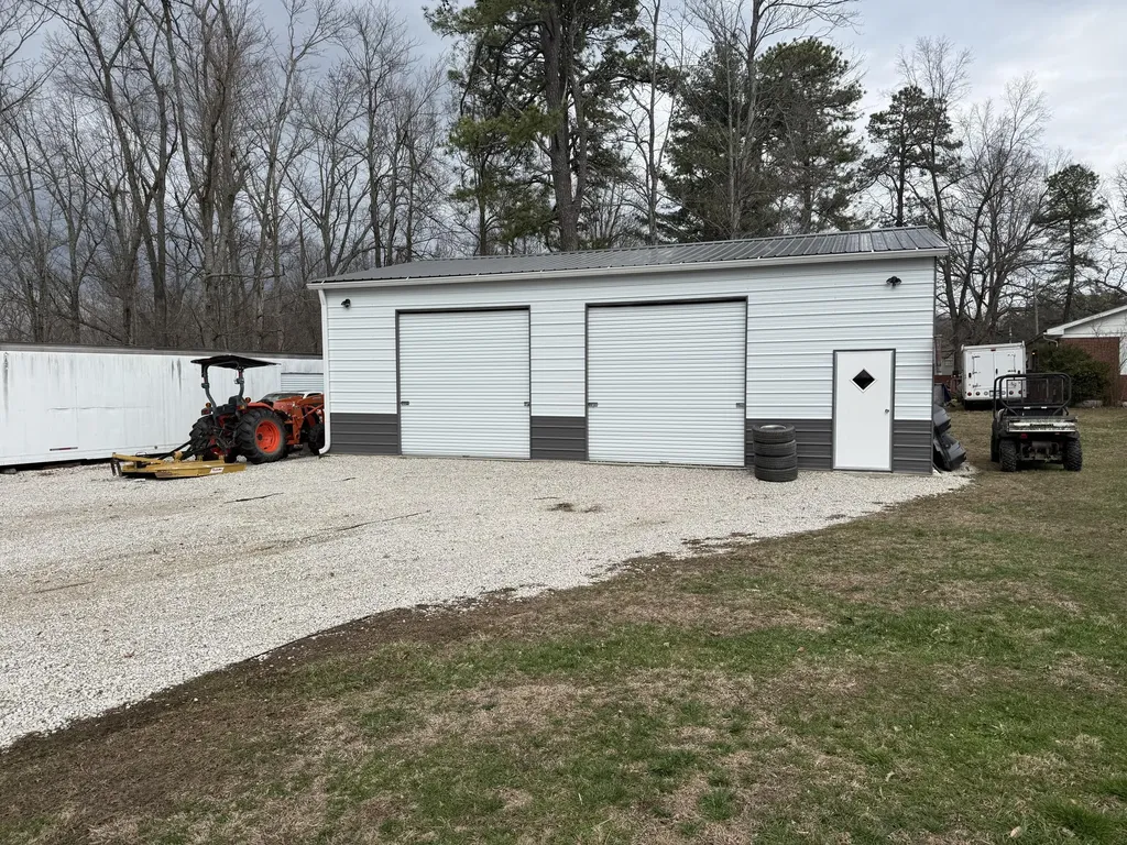 1566 U.s. 460 Frenchburg KY 40322