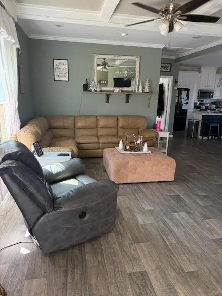 2351 Dreyfus Road Waco KY 40385