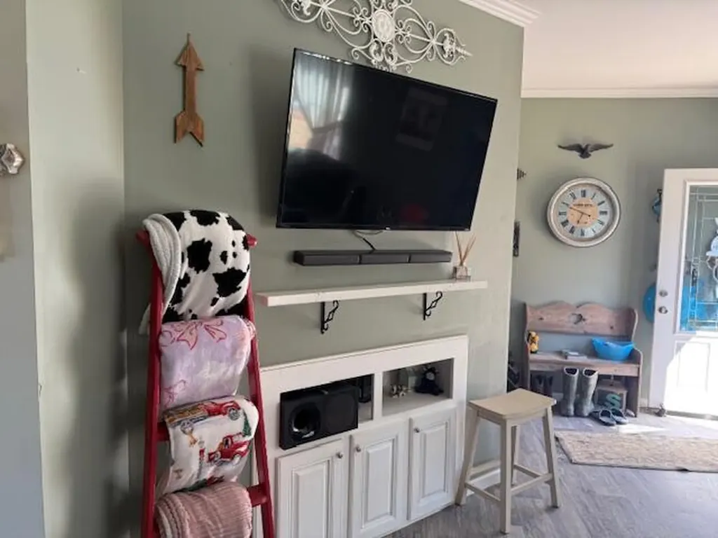 2351 Dreyfus Road Waco KY 40385