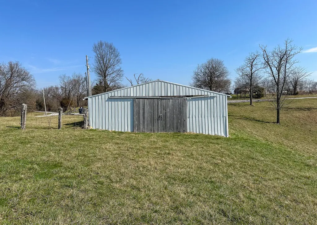 58 Beckett Road Berry KY 41003