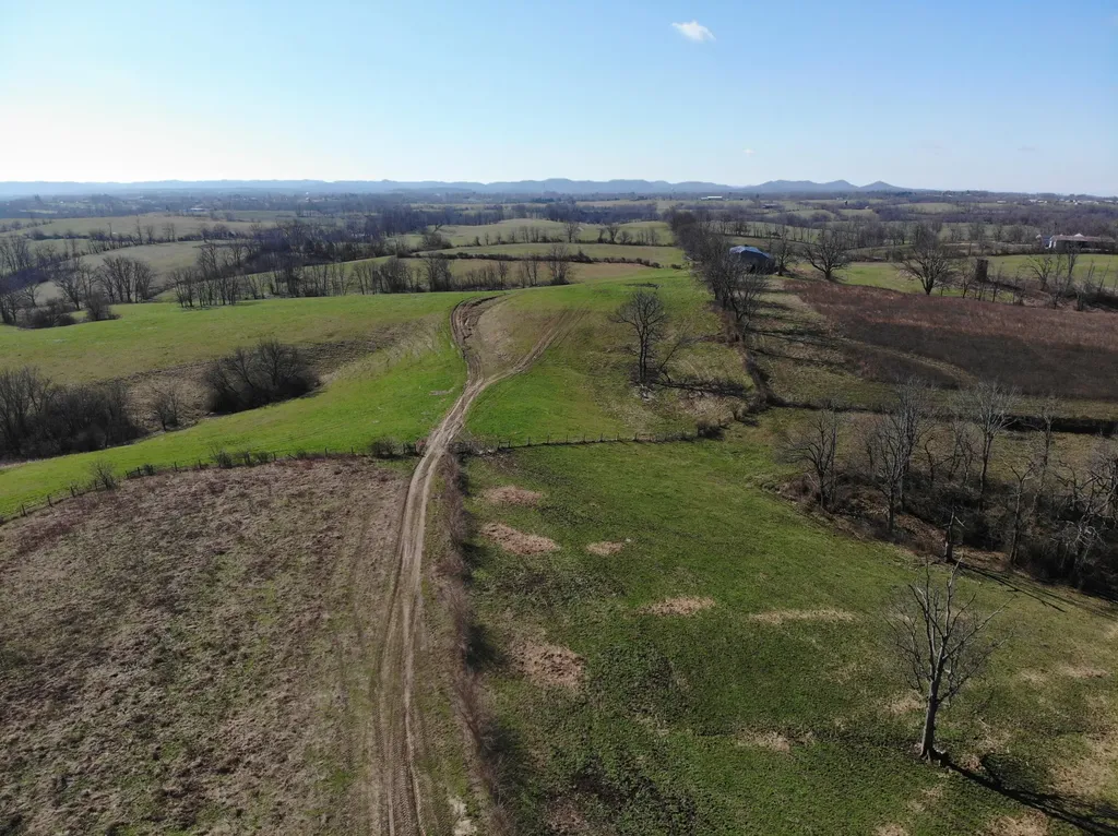 3820 Spencer Pike Mt Sterling KY 40353