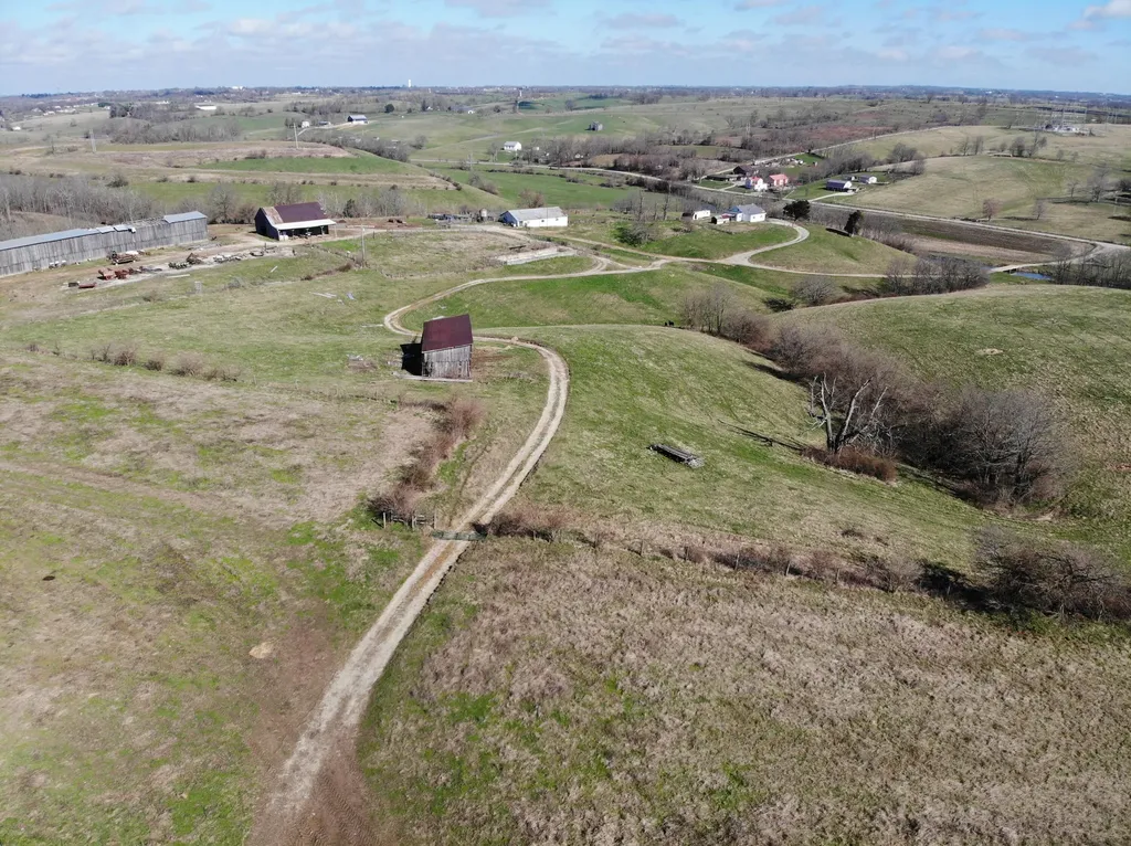 3820 Spencer Pike Mt Sterling KY 40353