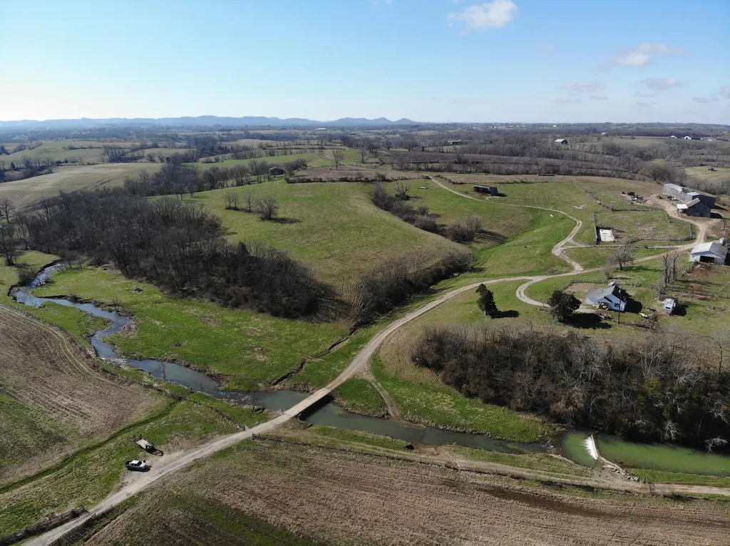3820 Spencer Pike Mt Sterling KY 40353
