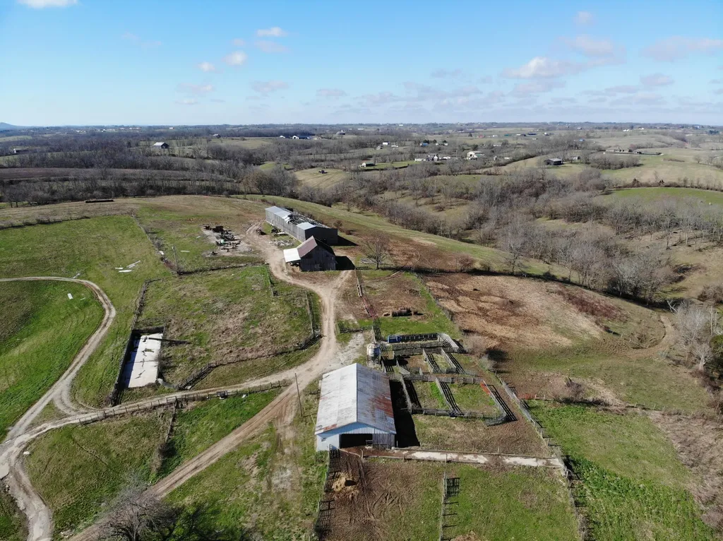3820 Spencer Pike Mt Sterling KY 40353
