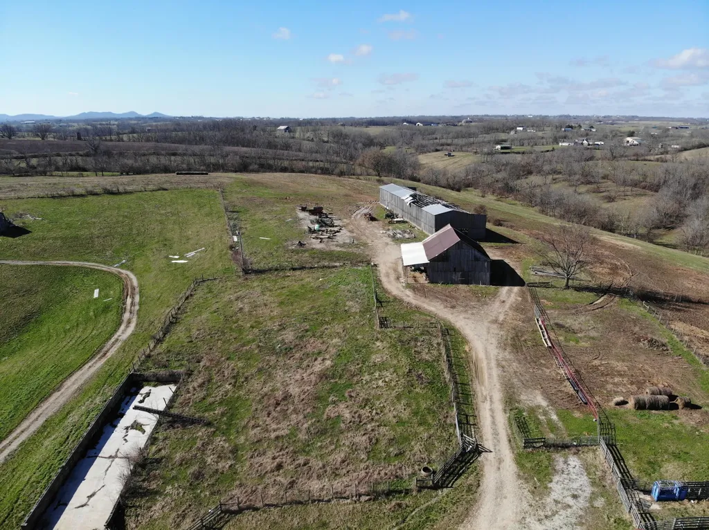 3820 Spencer Pike Mt Sterling KY 40353