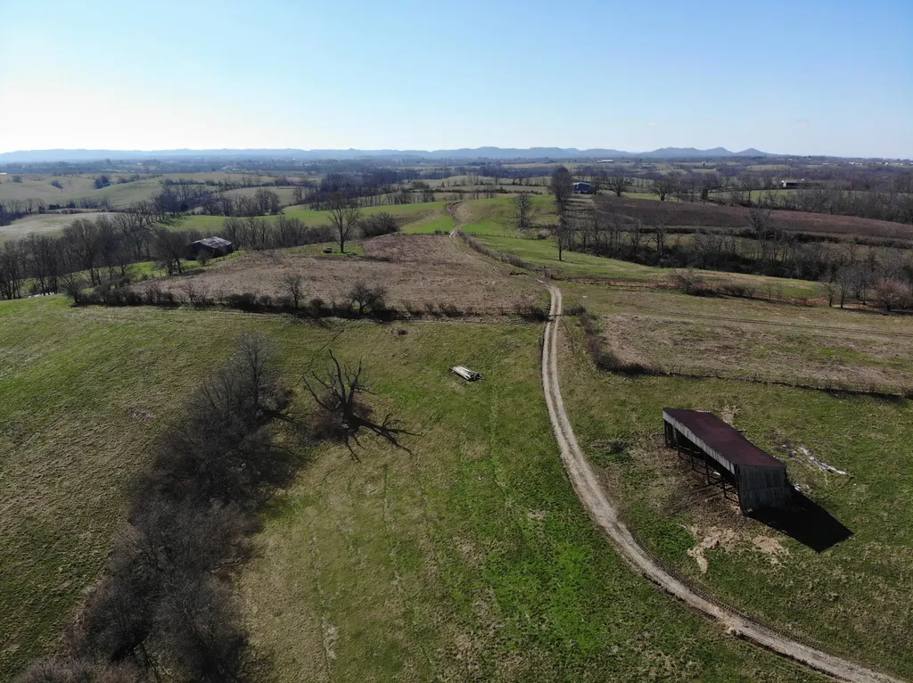 3820 Spencer Pike Mt Sterling KY 40353