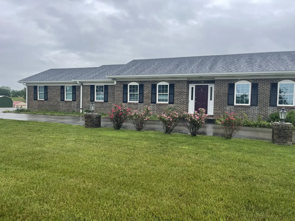 316 Sugar Creek Road Lancaster KY 40444