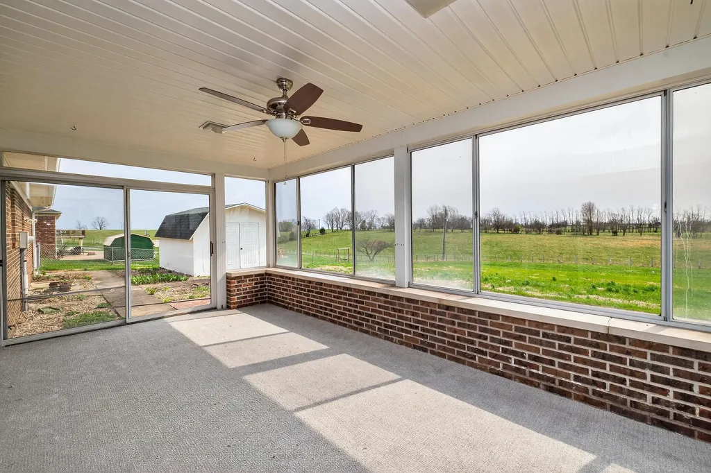 316 Sugar Creek Road Lancaster KY 40444