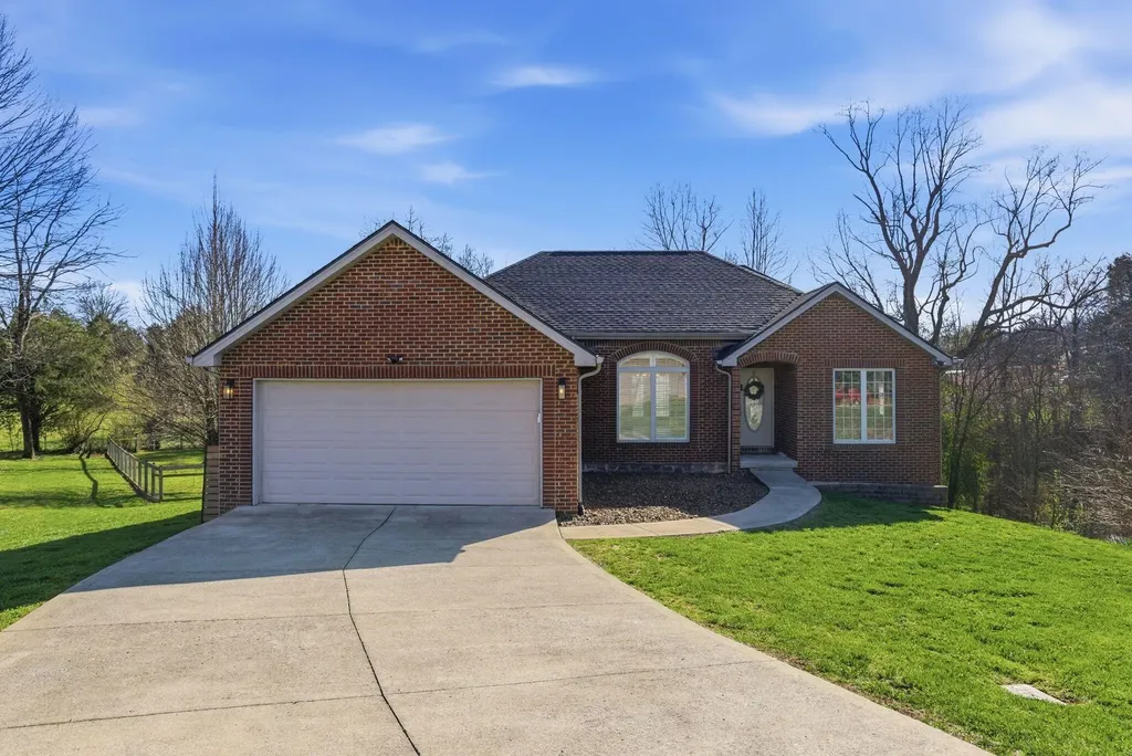 76 Connors Way Somerset KY 42503