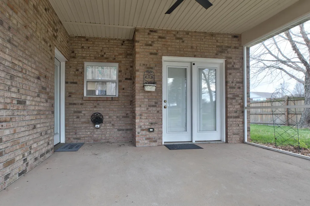 101 Candlelight Boulevard Georgetown KY 40324