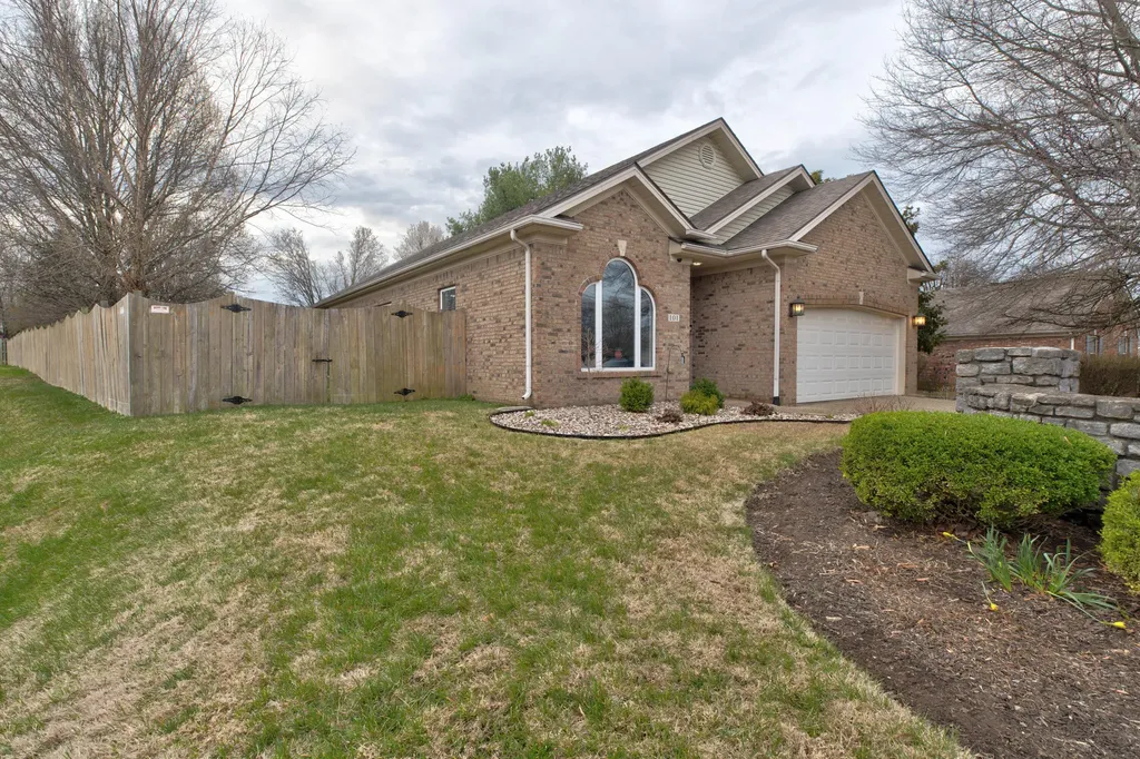 101 Candlelight Boulevard Georgetown KY 40324