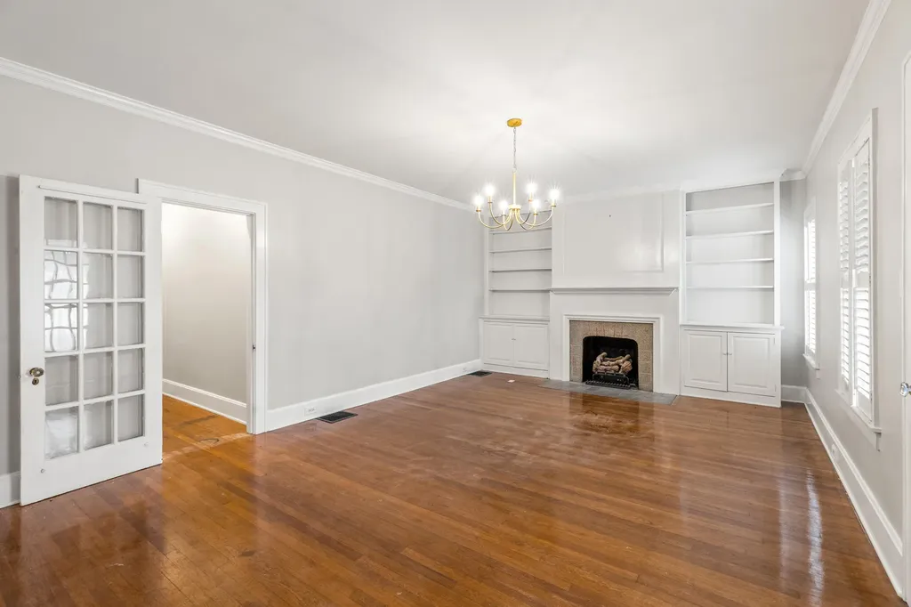 1056-1058 Fontaine Road Lexington KY 40502