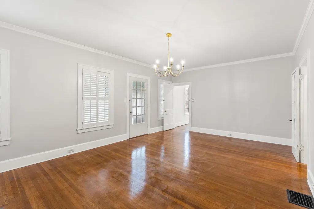 1056-1058 Fontaine Road Lexington KY 40502