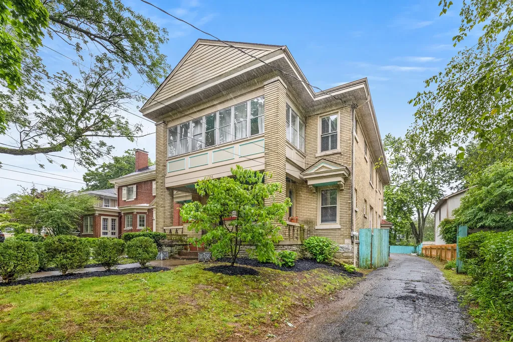 1056-1058 Fontaine Road Lexington KY 40502