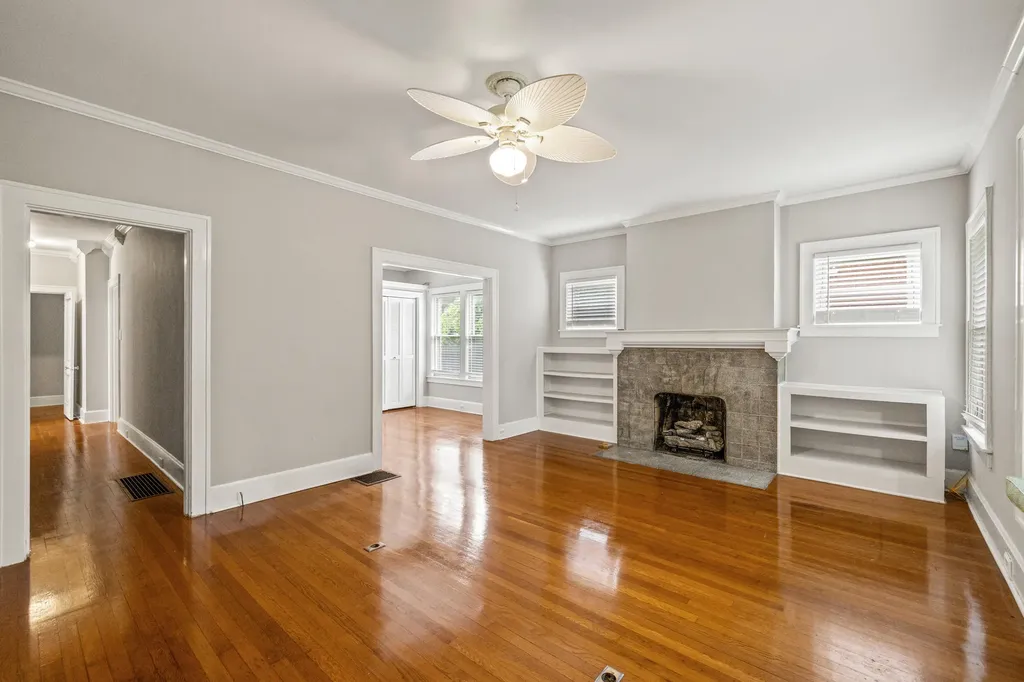 1056-1058 Fontaine Road Lexington KY 40502