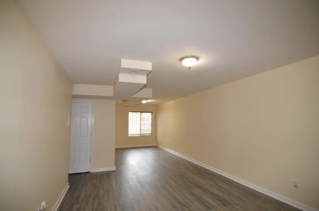 3373 Royal Troon Road Lexington KY 40509