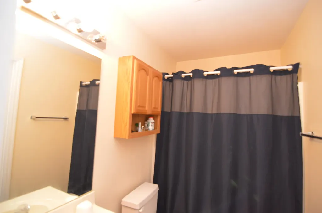 3373 Royal Troon Road Lexington KY 40509
