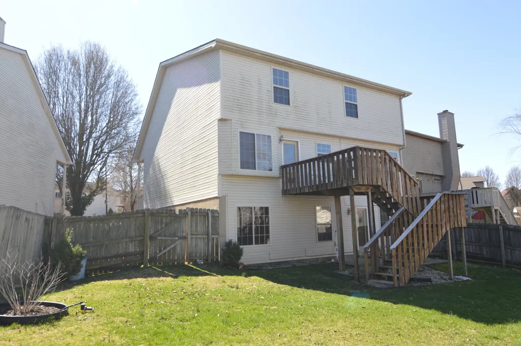 3373 Royal Troon Road Lexington KY 40509