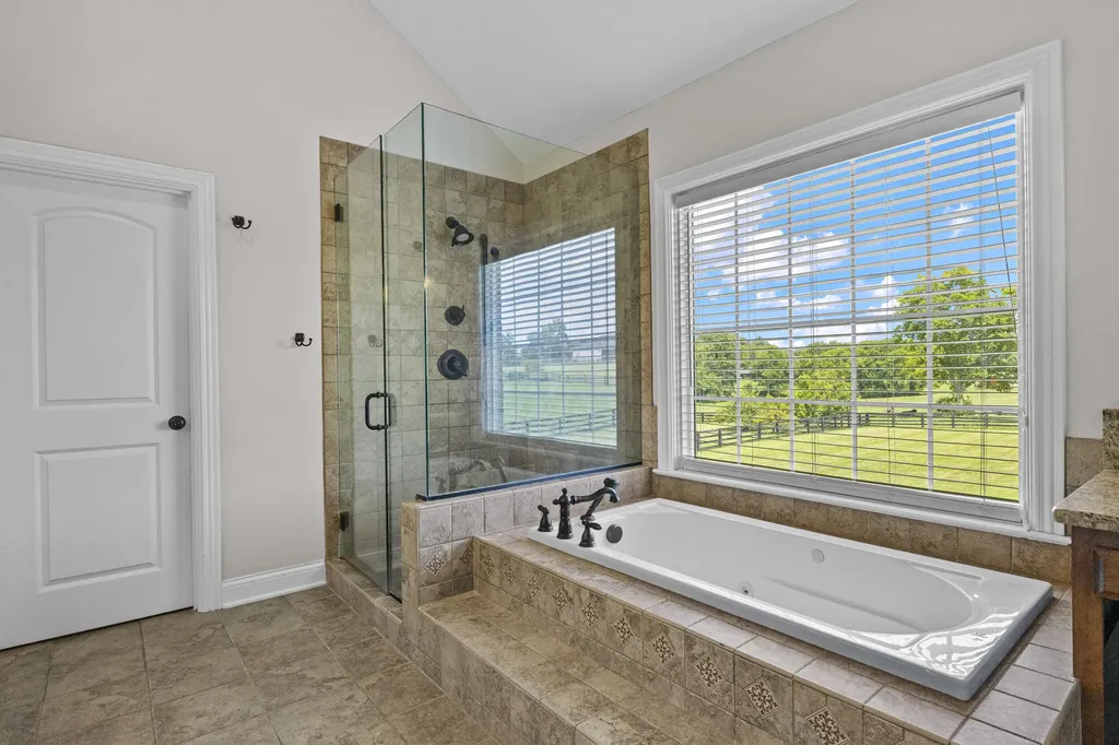 106 Hidden Meadow Lane Nicholasville KY 40356