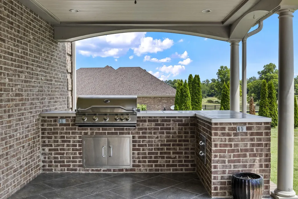 106 Hidden Meadow Lane Nicholasville KY 40356