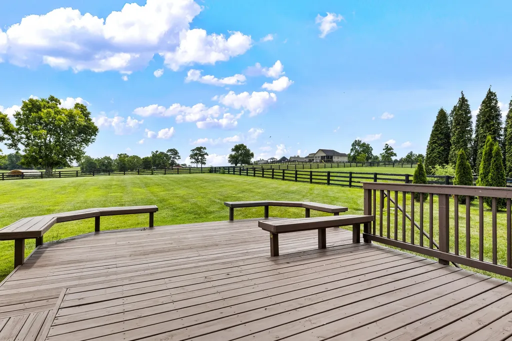 106 Hidden Meadow Lane Nicholasville KY 40356