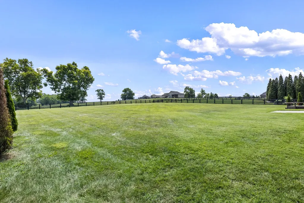 106 Hidden Meadow Lane Nicholasville KY 40356