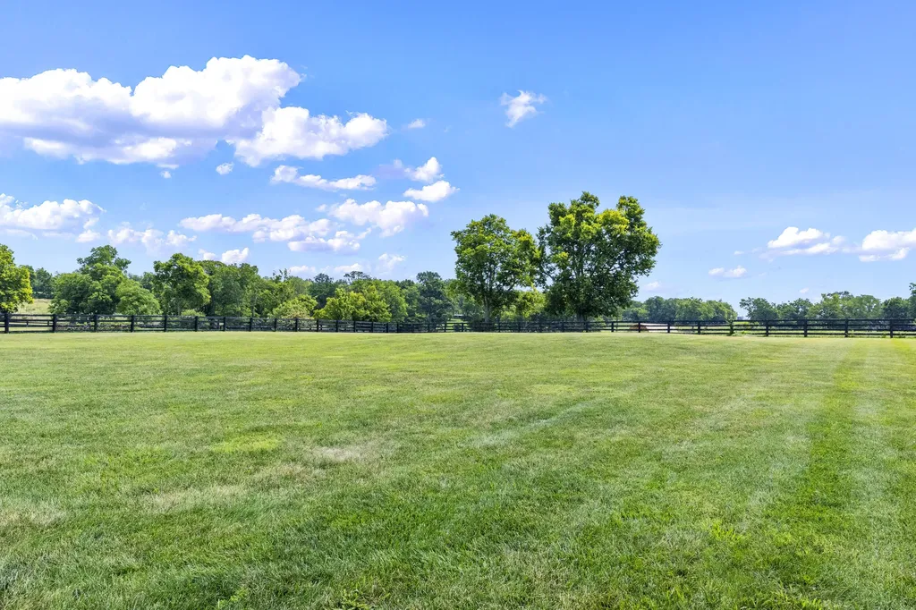 106 Hidden Meadow Lane Nicholasville KY 40356