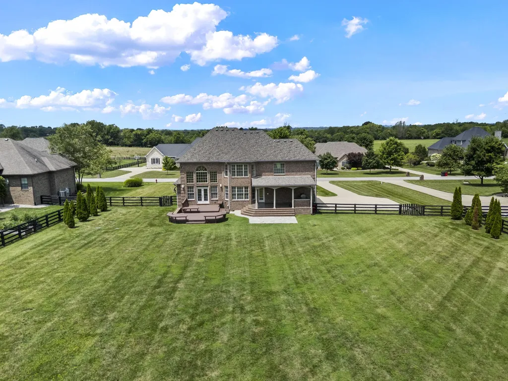 106 Hidden Meadow Lane Nicholasville KY 40356