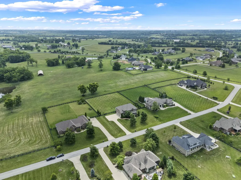106 Hidden Meadow Lane Nicholasville KY 40356
