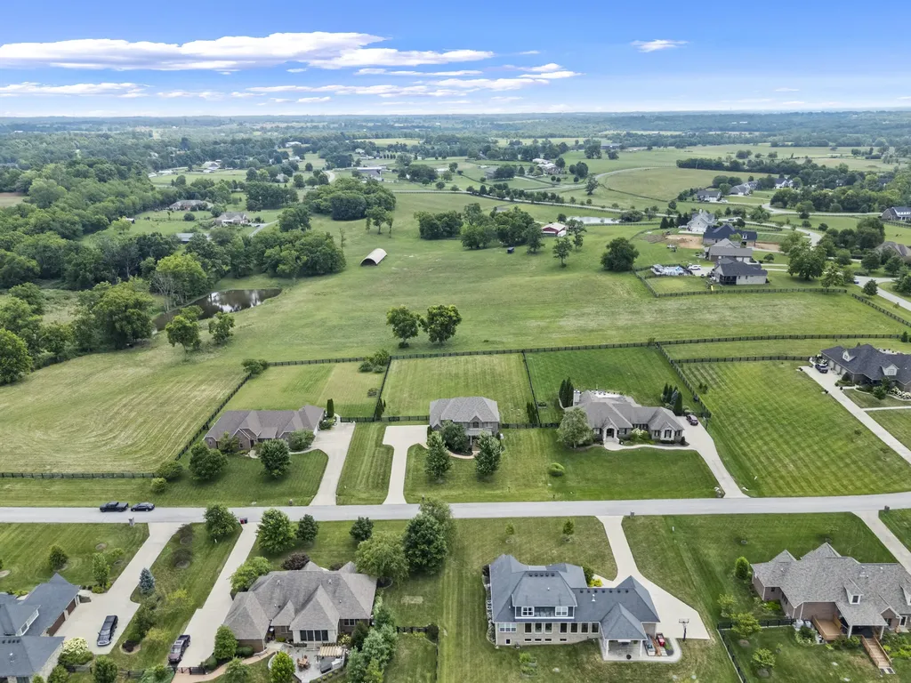 106 Hidden Meadow Lane Nicholasville KY 40356