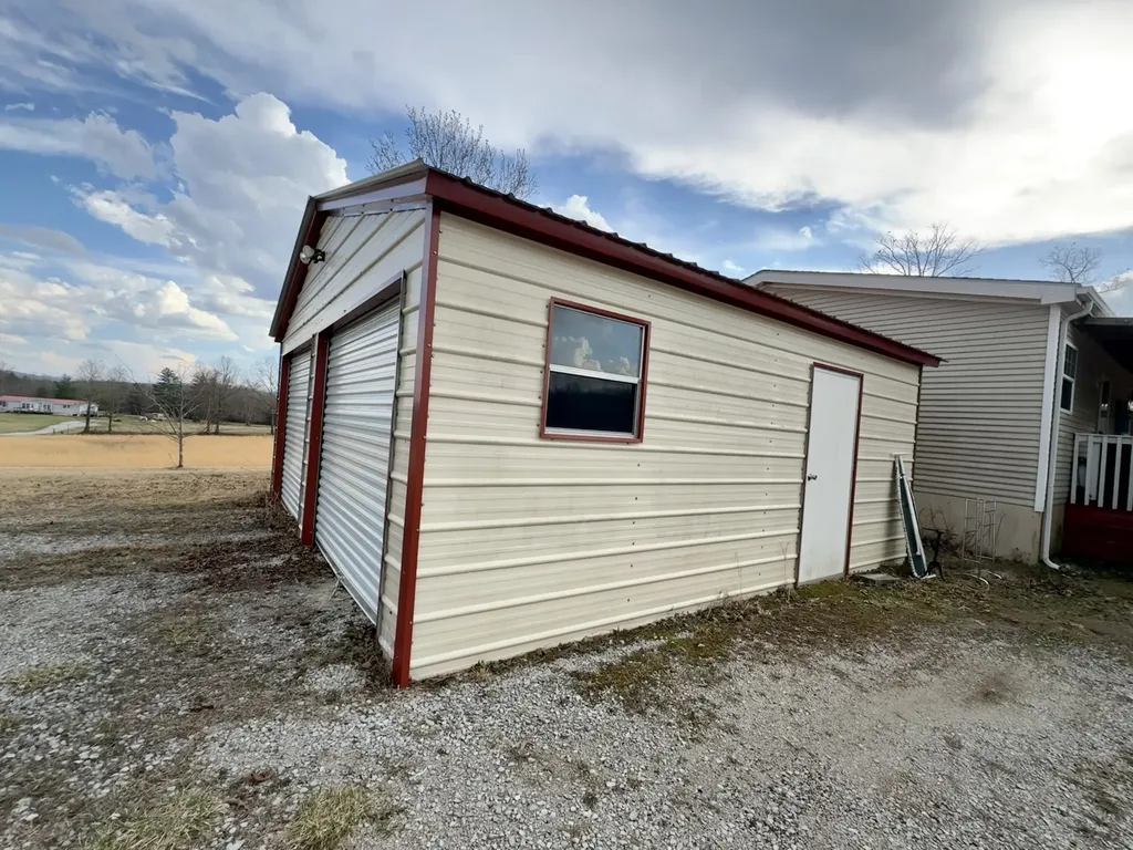 2777 Craig Road Williamsburg KY 40769