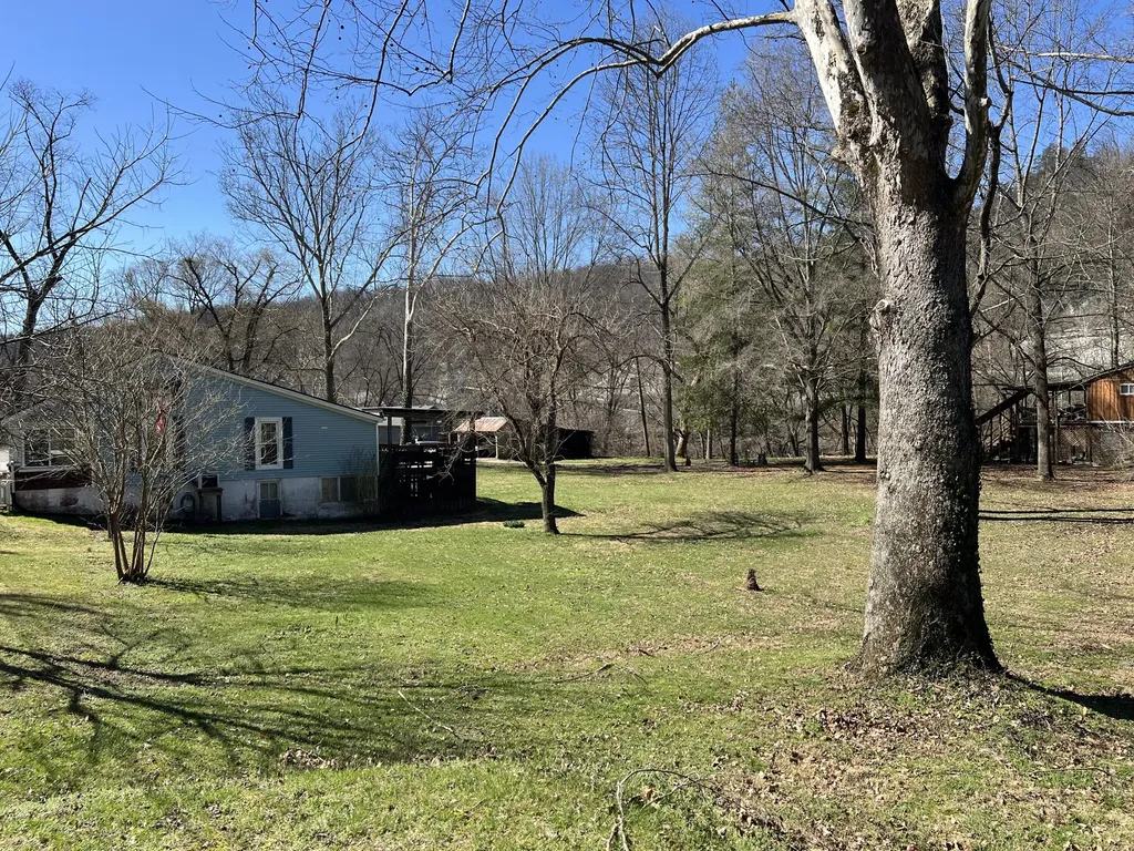 240 Athens Boonesboro Road Winchester KY 40391
