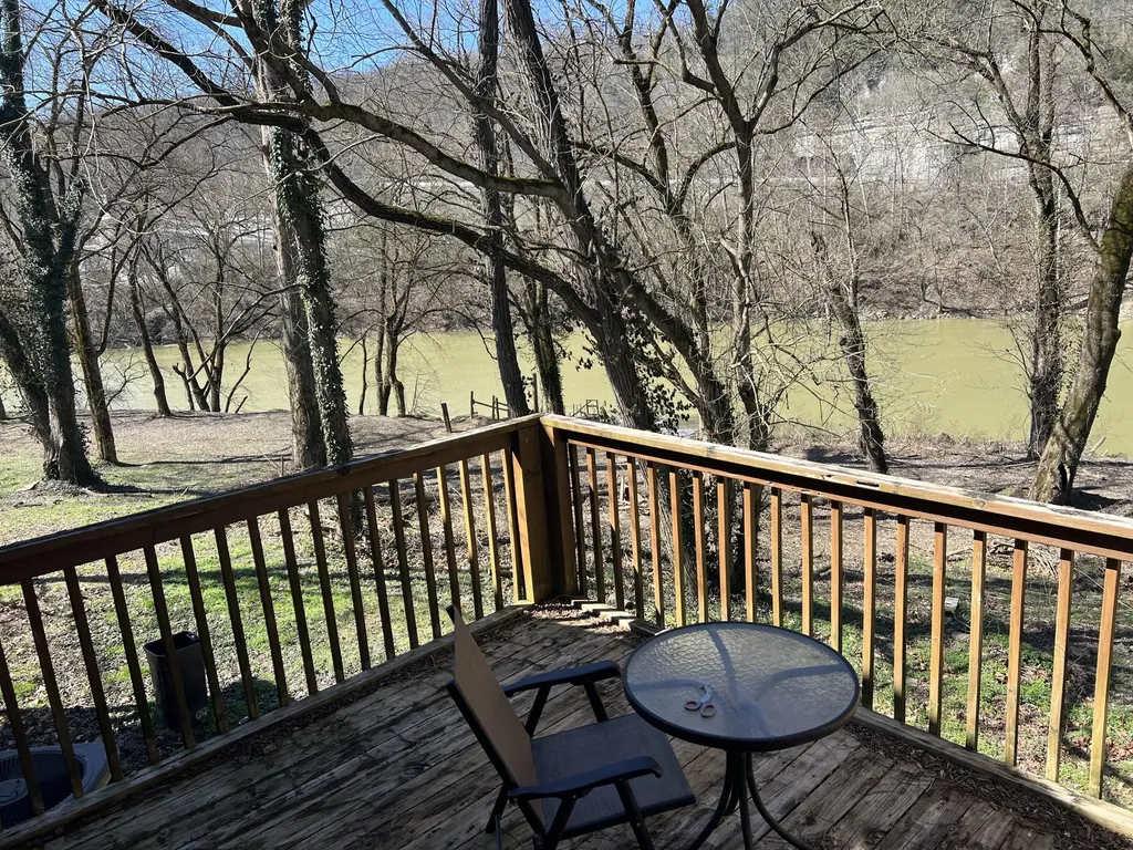240 Athens Boonesboro Road Winchester KY 40391