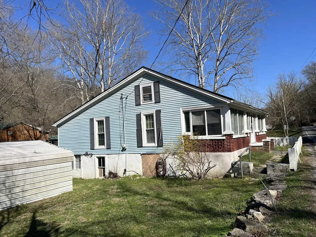 240 Athens Boonesboro Road Winchester KY 40391