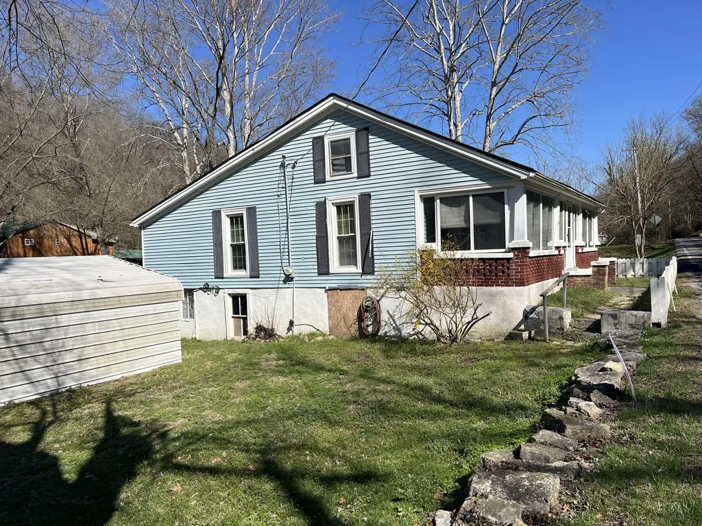 240 Athens Boonesboro Road Winchester KY 40391