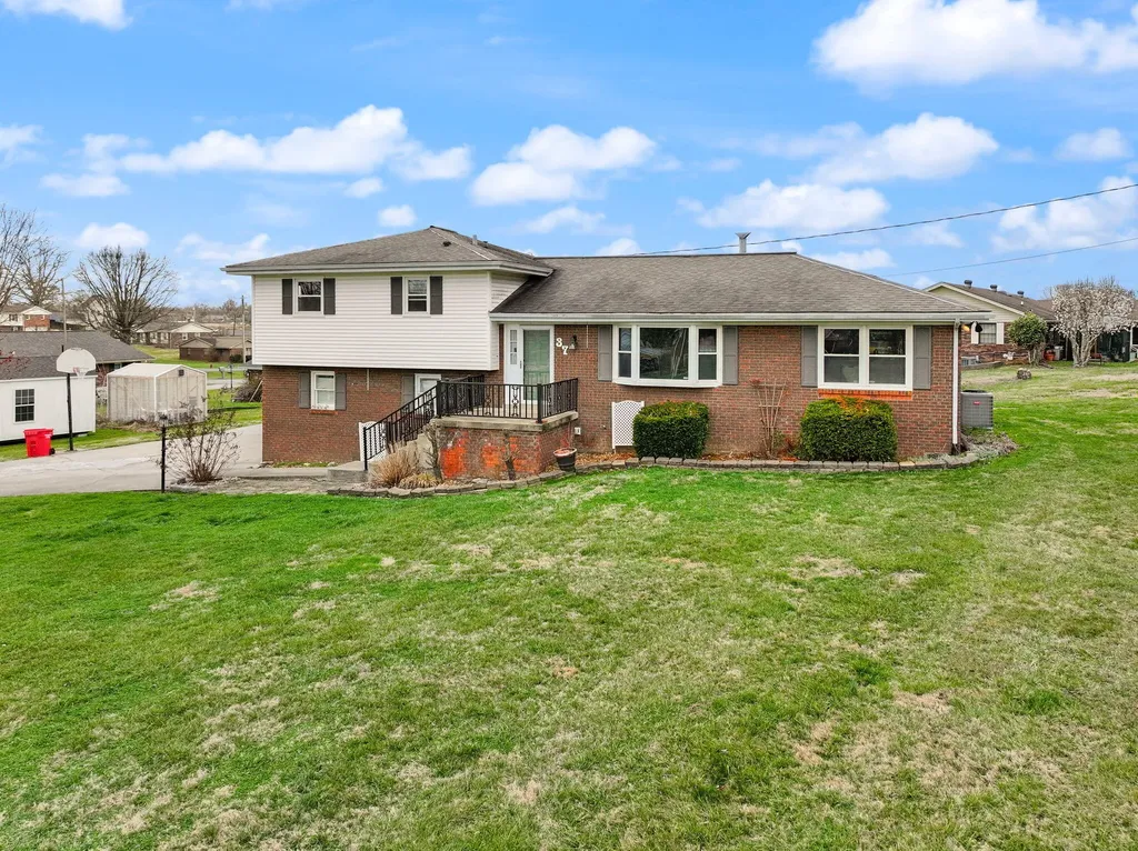 37 Skylark Drive Corbin KY 40701