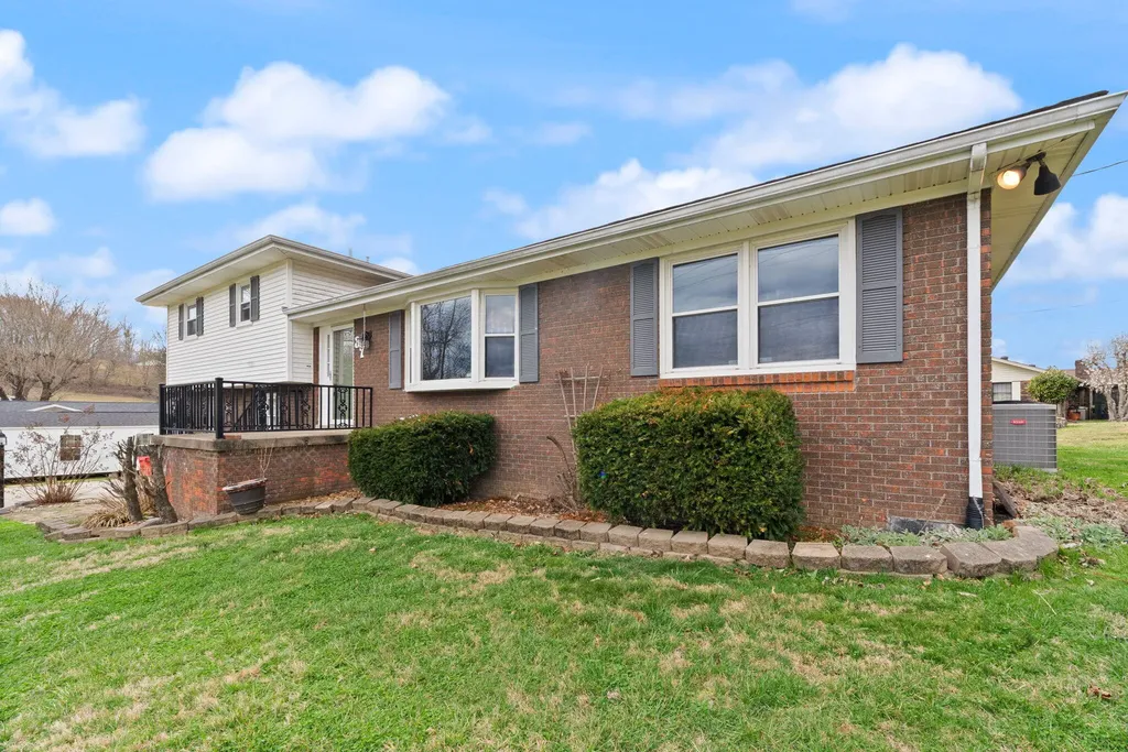 37 Skylark Drive Corbin KY 40701
