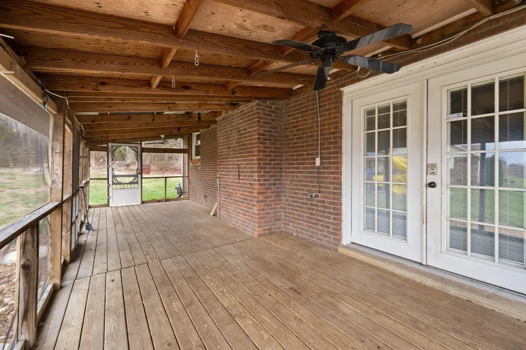 37 Skylark Drive Corbin KY 40701