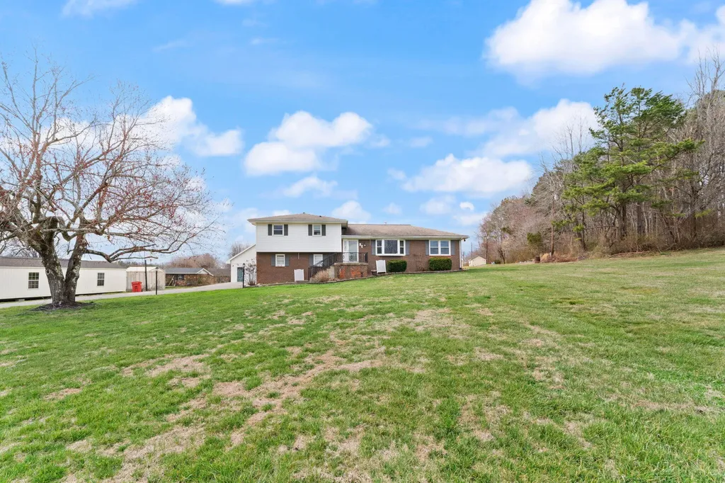 37 Skylark Drive Corbin KY 40701