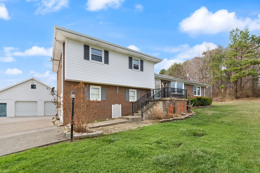 37 Skylark Drive Corbin KY 40701