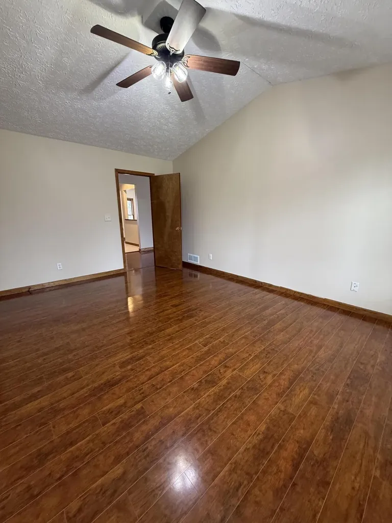 120 Ivy Drive Jamestown KY 42629
