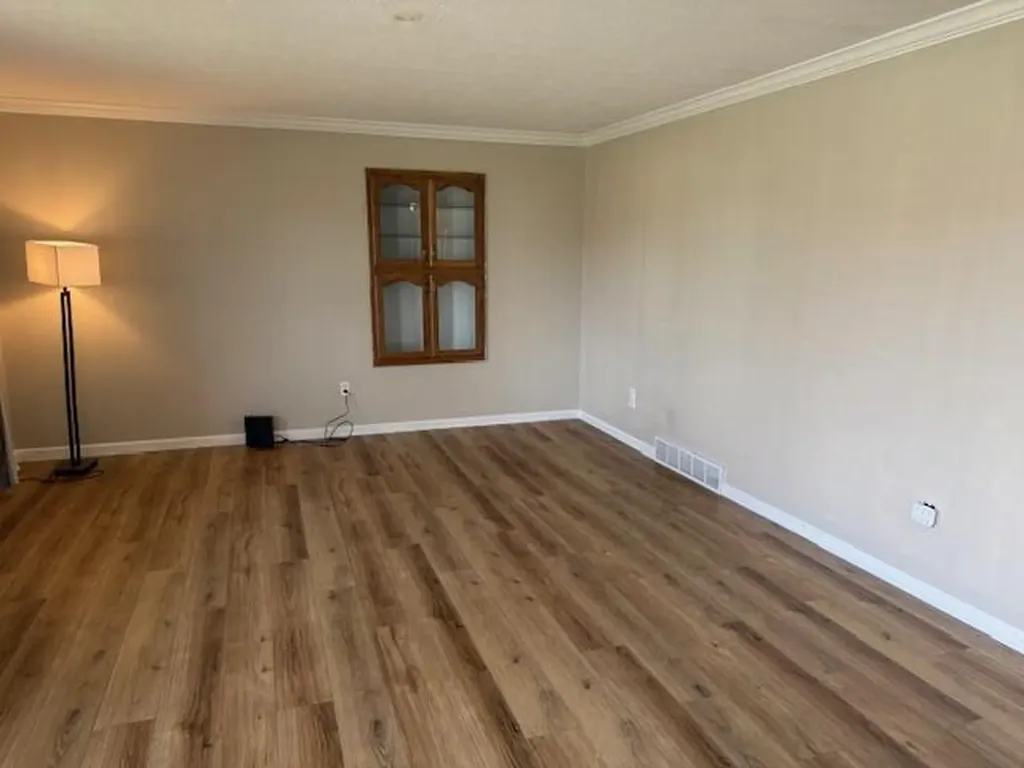 60 Farmington Monticello KY 42633