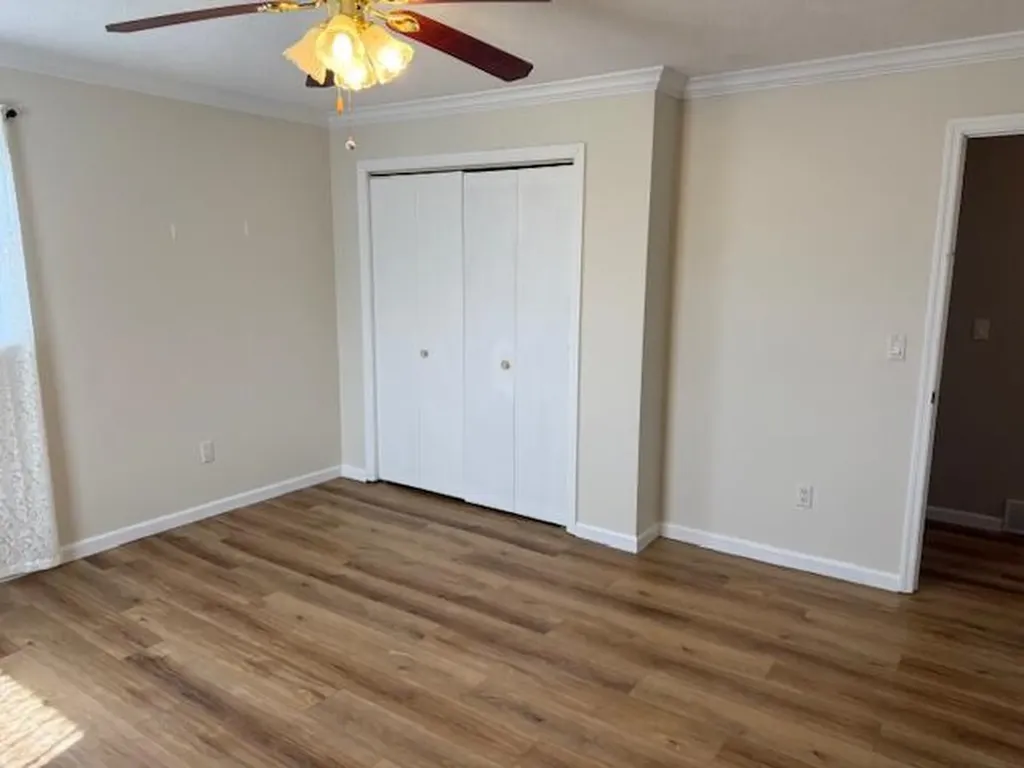 60 Farmington Monticello KY 42633