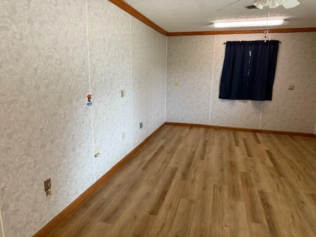 60 Farmington Monticello KY 42633